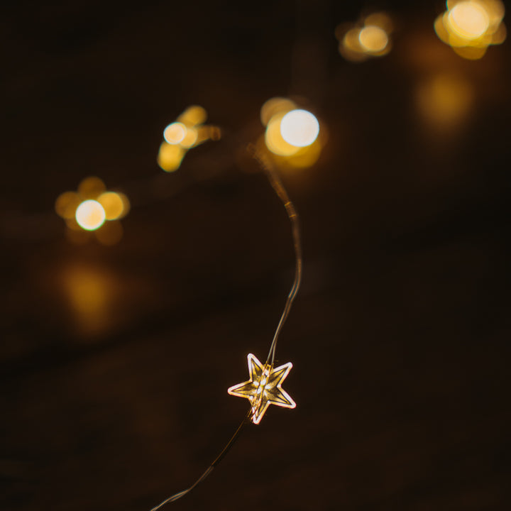 40 LED Star Timer Lights displayed on a wooden table