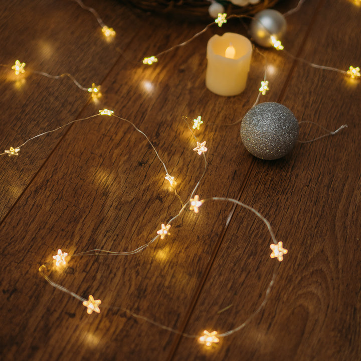 Table illuminated by the 40 LED Star Timer Lights